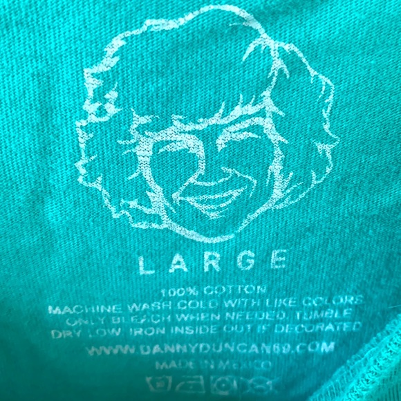 Danny Duncan Virginity Rocks T-shirt - Picture 4 of 4